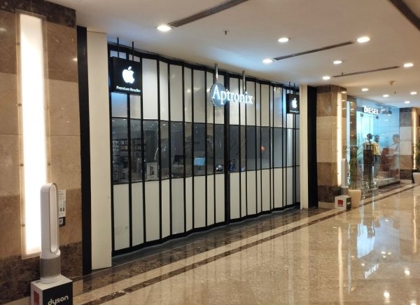 Aluminium Polycarbonate Sliding Door - Image 7
