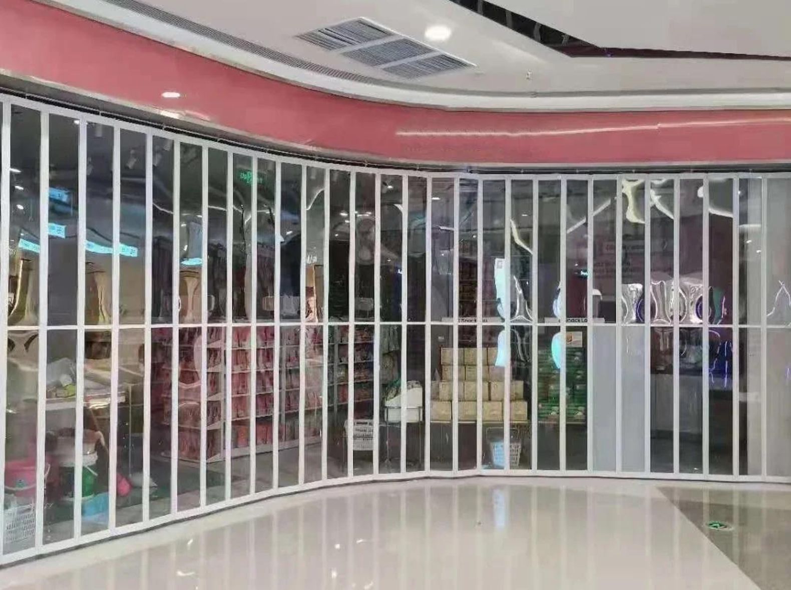 Aluminium Polycarbonate Sliding Door